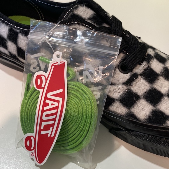 Vans X Concepts: OG Authentic LX - Picture 8 of 9